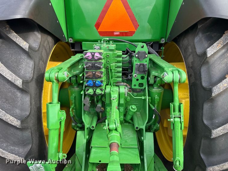 image for item EW4375 2013 John Deere 8335R MFWD tractor