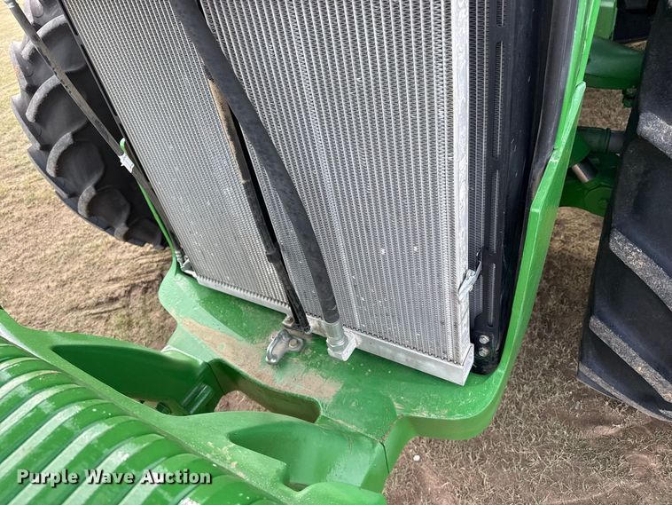 image for item EW4375 2013 John Deere 8335R MFWD tractor