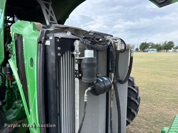 image for item EW4375 2013 John Deere 8335R MFWD tractor