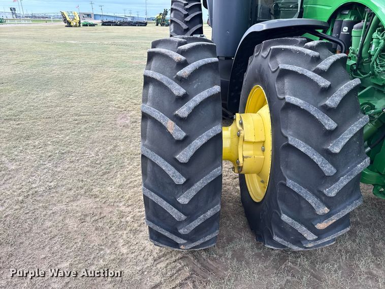 image for item EW4375 2013 John Deere 8335R MFWD tractor