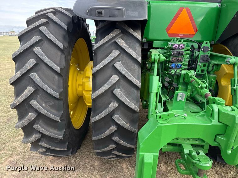 image for item EW4375 2013 John Deere 8335R MFWD tractor