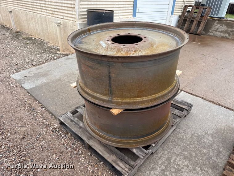 image for item EW4379 (2) John Deere combine wheels