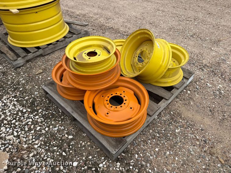 image for item EW4384 (7) tractor wheels