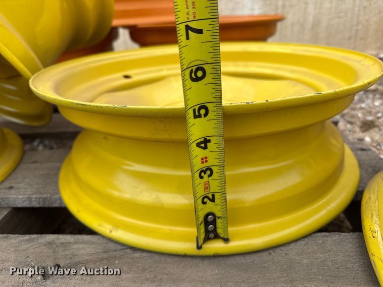 image for item EW4384 (7) tractor wheels