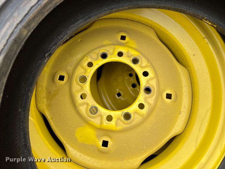 image for item EW4385 Tires and wheels