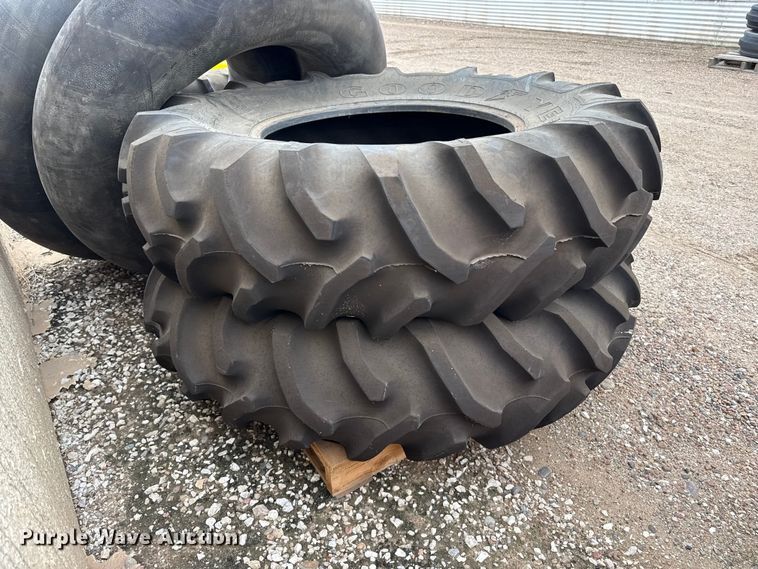 image for item EW4388 (2) 20.8-34 tires