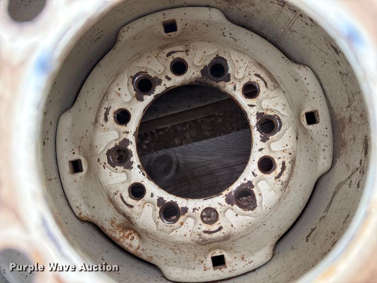 image for item EW4389 Tires and wheels