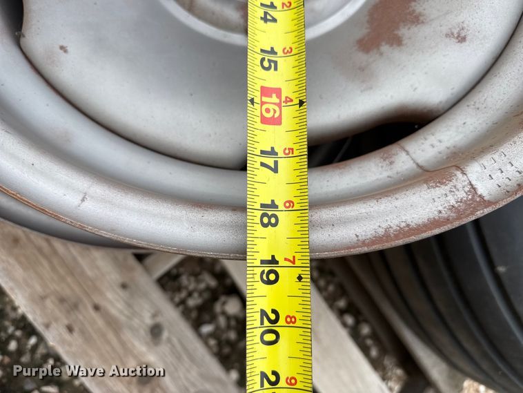 image for item EW4389 Tires and wheels