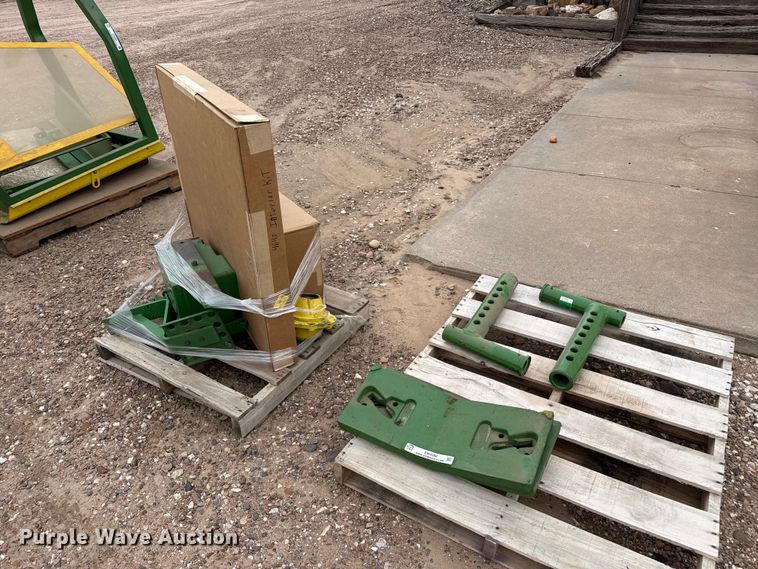 image for item EW4390 John Deere 4640 parts