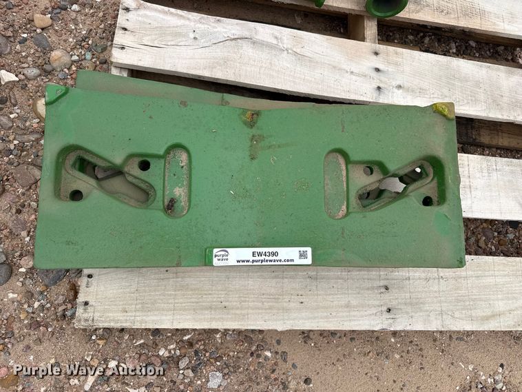 image for item EW4390 John Deere 4640 parts