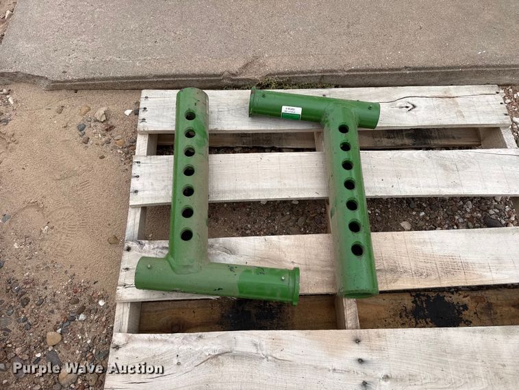 image for item EW4390 John Deere 4640 parts