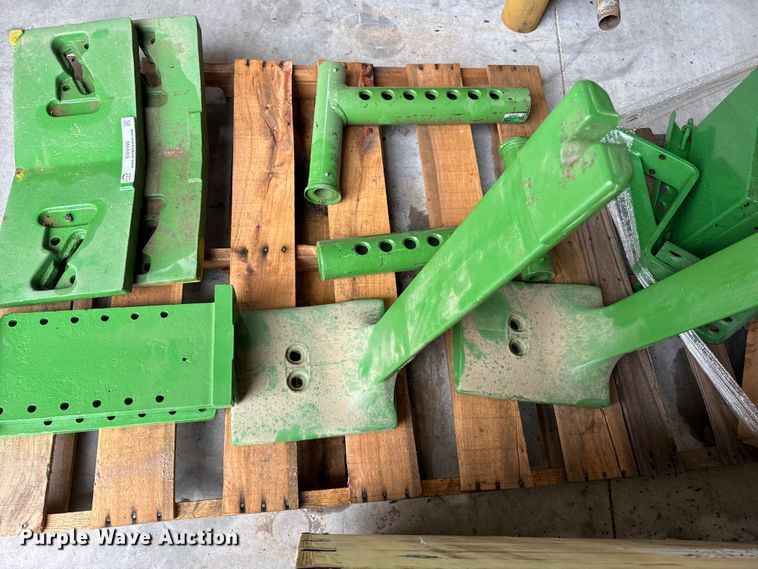 image for item EW4390 John Deere 4640 parts