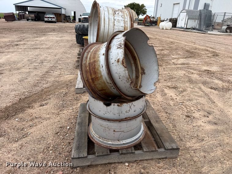 image for item EW4396 Misc wheels and tires