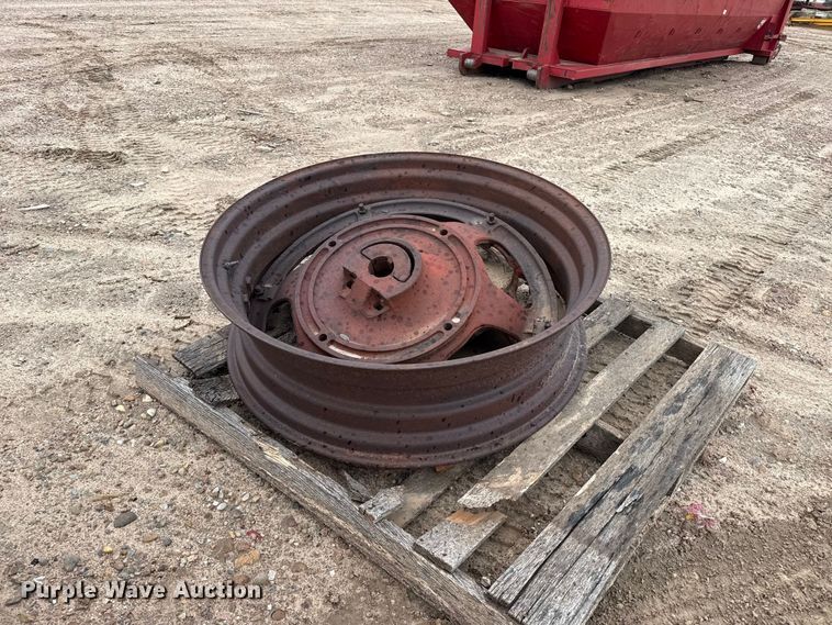 image for item EW4396 Misc wheels and tires