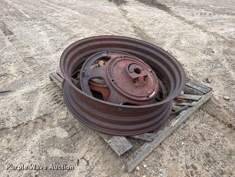 image for item EW4396 Misc wheels and tires