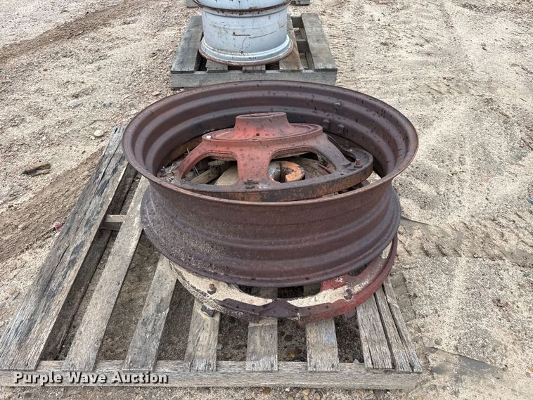 image for item EW4396 Misc wheels and tires