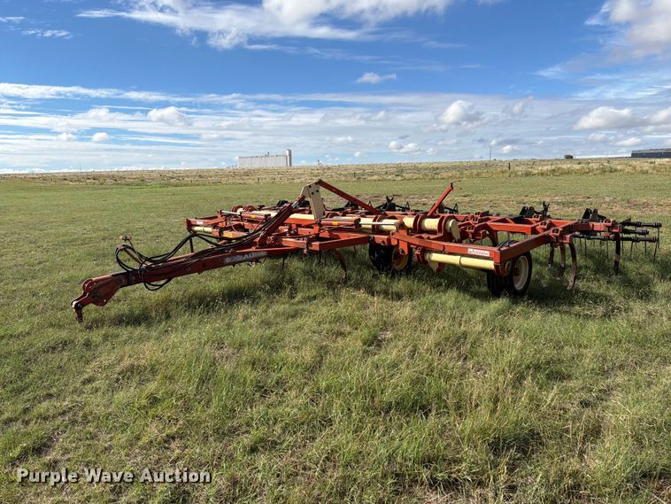 Kraus 4320 field cultivator