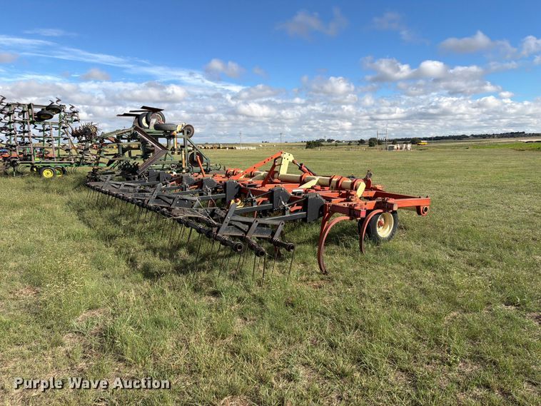 image for item EW4397 Kraus 4320 field cultivator
