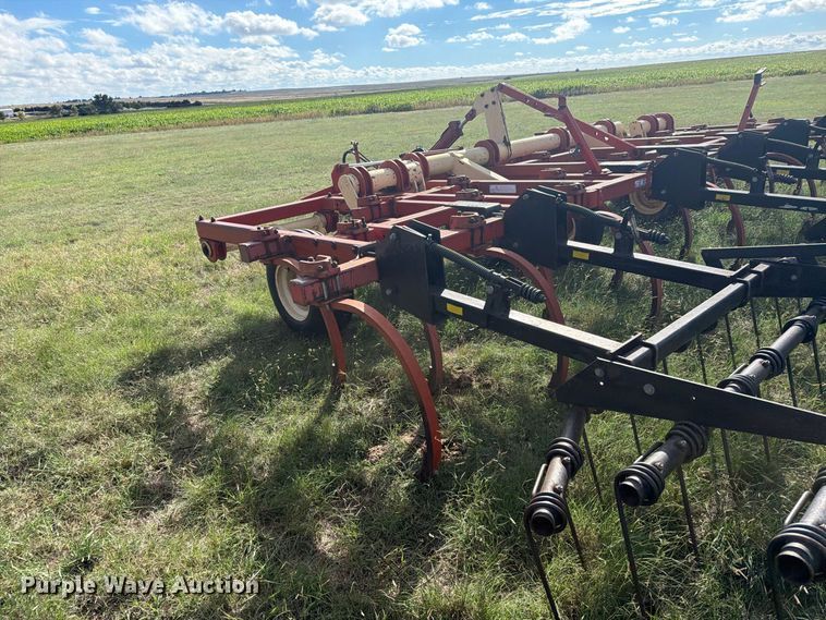 image for item EW4397 Kraus 4320 field cultivator