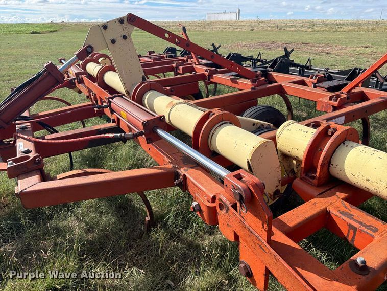 image for item EW4397 Kraus 4320 field cultivator