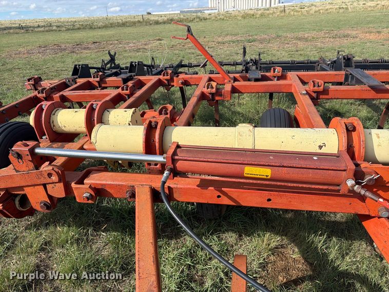 image for item EW4397 Kraus 4320 field cultivator