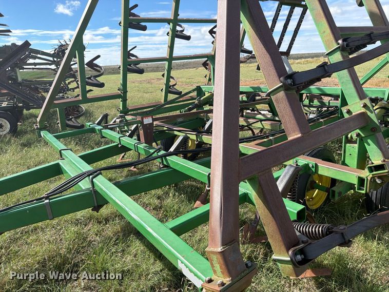 image for item EW4399 John Deere field cultivator