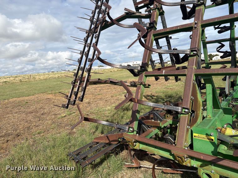 image for item EW4399 John Deere field cultivator