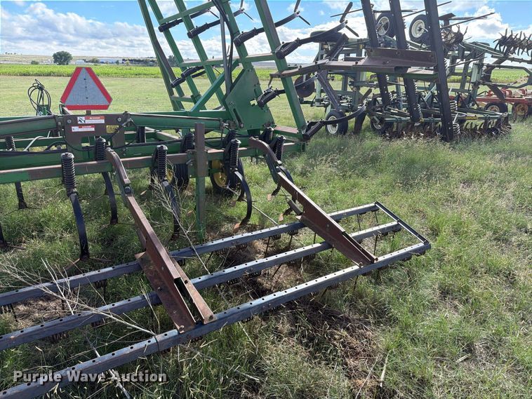 image for item EW4399 John Deere field cultivator