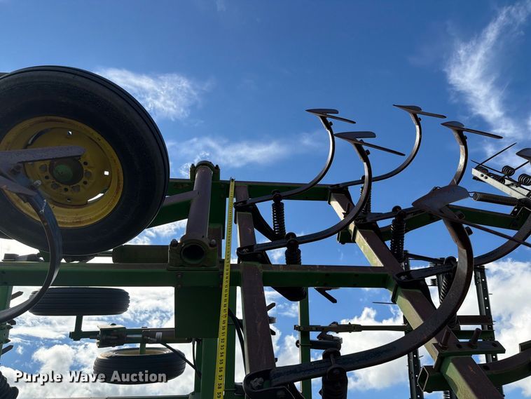 image for item EW4399 John Deere field cultivator