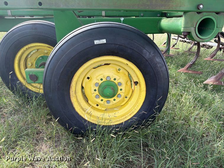 image for item EW4399 John Deere field cultivator
