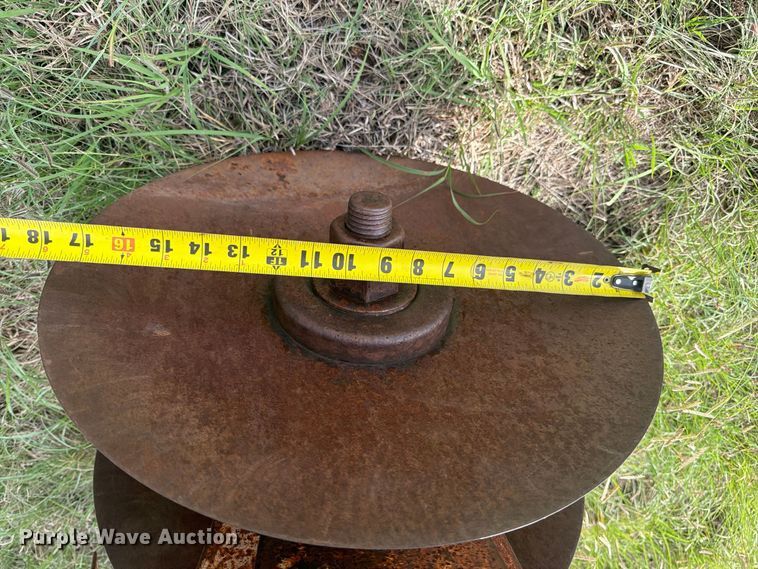 image for item EW4400 Crust Buster double off-set disk