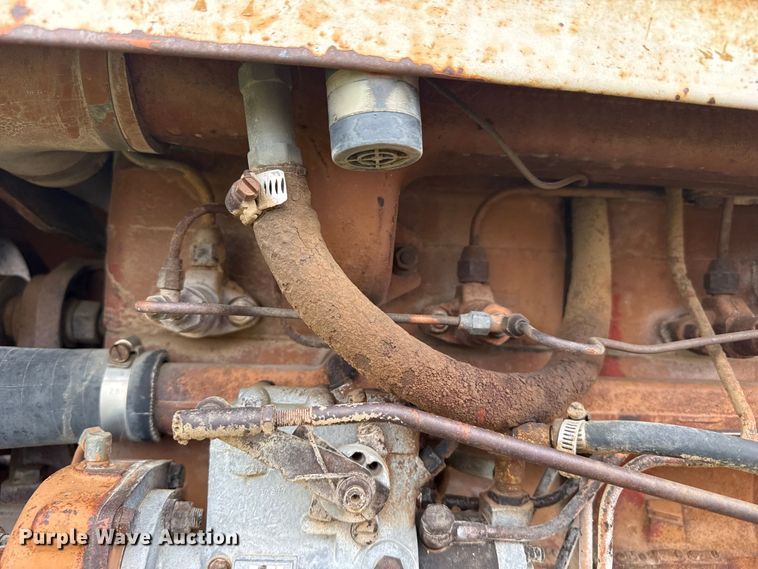 image for item EW4407 1966 Minneapolis Moline G-1000 tractor
