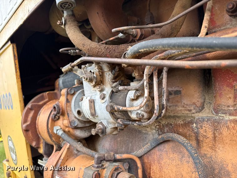 image for item EW4407 1966 Minneapolis Moline G-1000 tractor