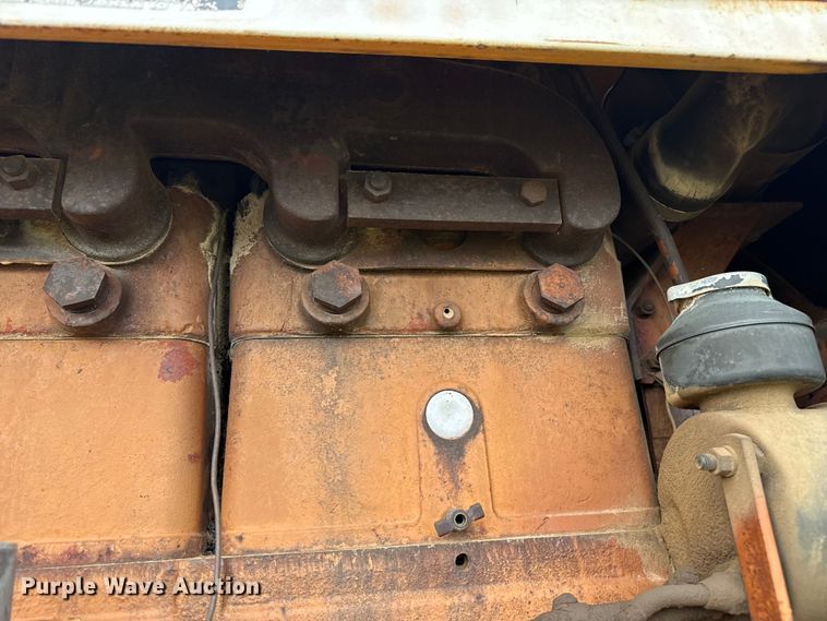 image for item EW4407 1966 Minneapolis Moline G-1000 tractor