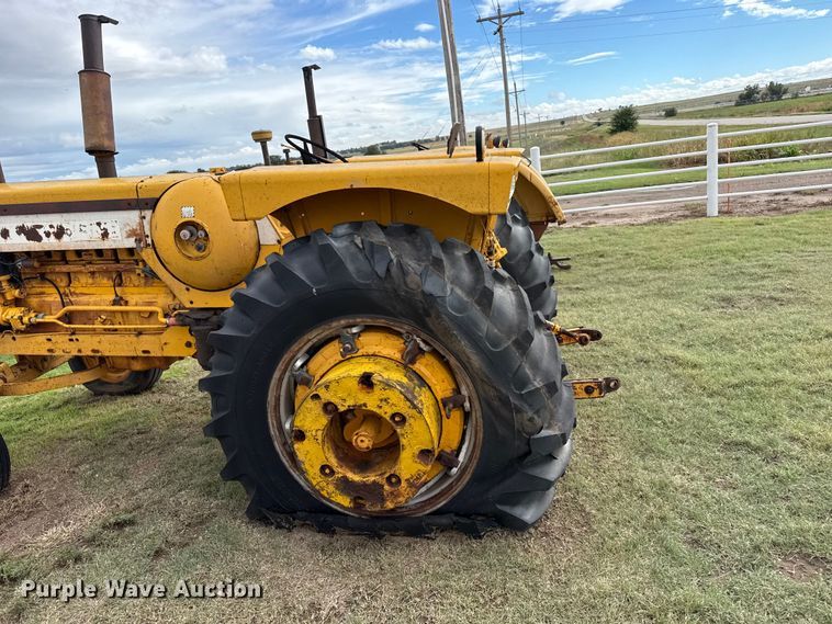 image for item EW4408 1967 Minneapolis Moline G-900 tractor