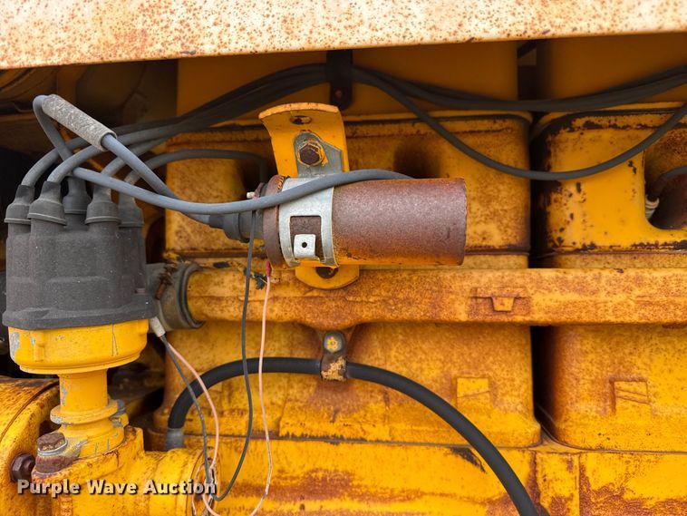 image for item EW4408 1967 Minneapolis Moline G-900 tractor