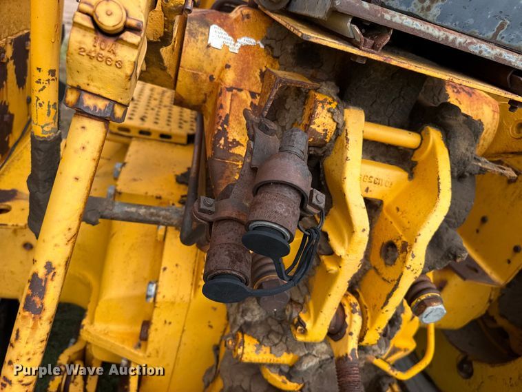 image for item EW4408 1967 Minneapolis Moline G-900 tractor