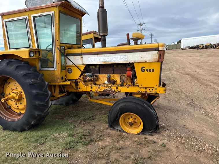 image for item EW4409 1967 Minneapolis Moline G-900 tractor