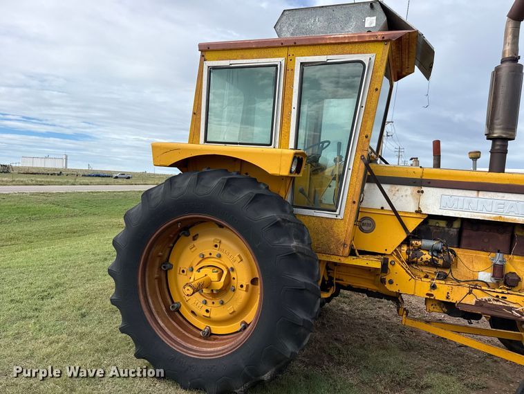 image for item EW4409 1967 Minneapolis Moline G-900 tractor