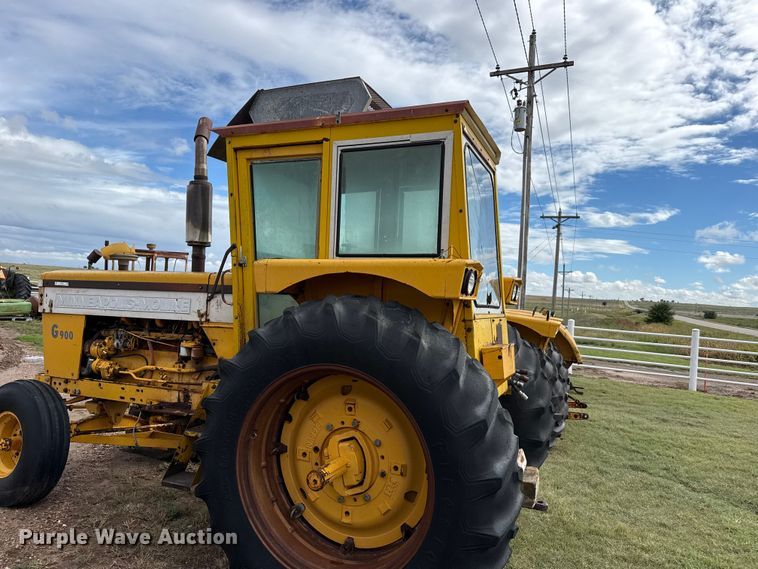 image for item EW4409 1967 Minneapolis Moline G-900 tractor