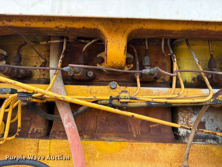 image for item EW4409 1967 Minneapolis Moline G-900 tractor