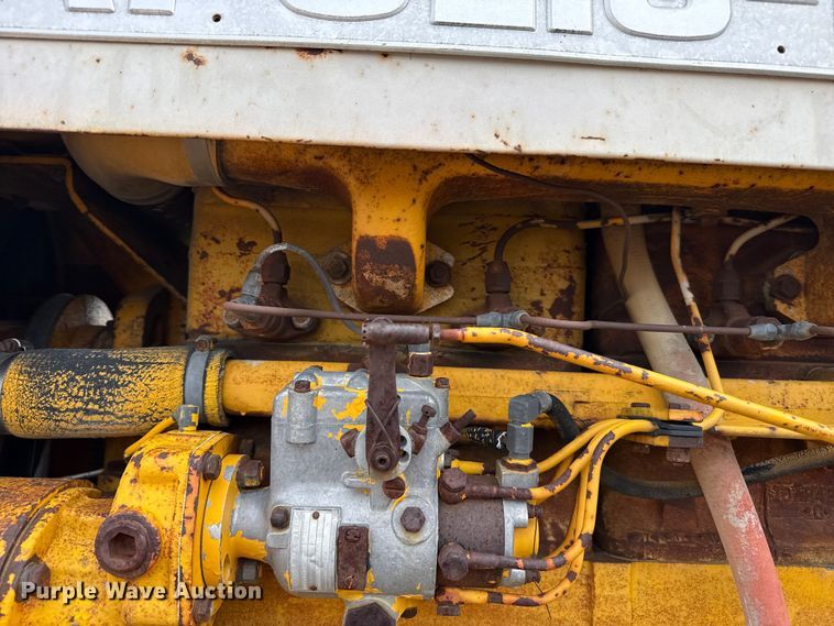 image for item EW4409 1967 Minneapolis Moline G-900 tractor