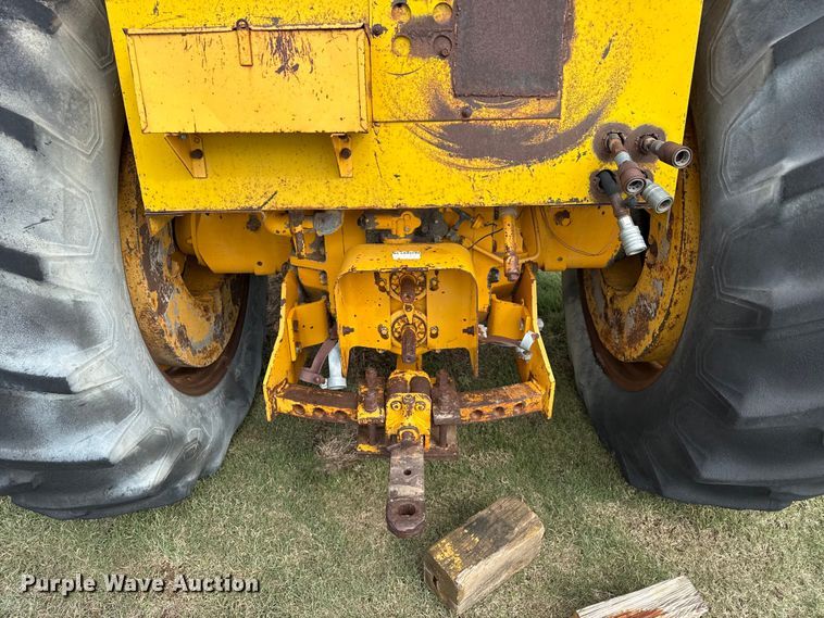 image for item EW4409 1967 Minneapolis Moline G-900 tractor