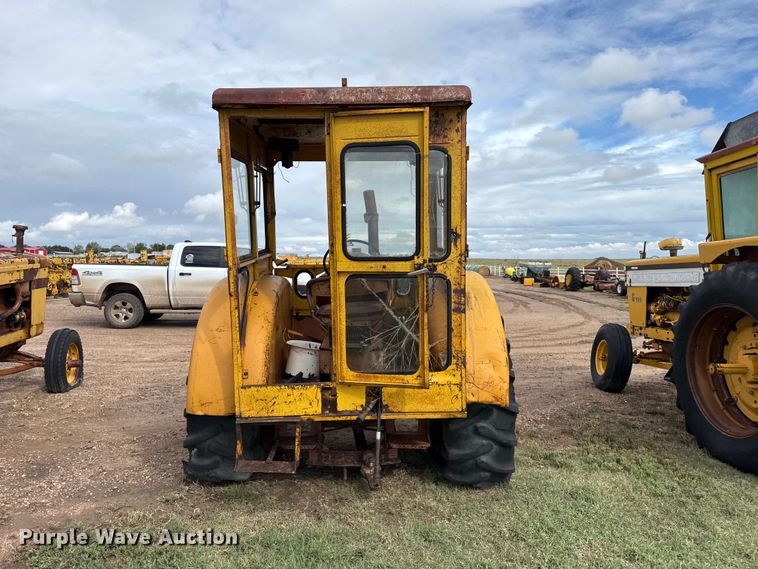 image for item EW4410 Minneapolis Moline G VI tractor