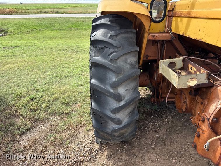image for item EW4410 Minneapolis Moline G VI tractor