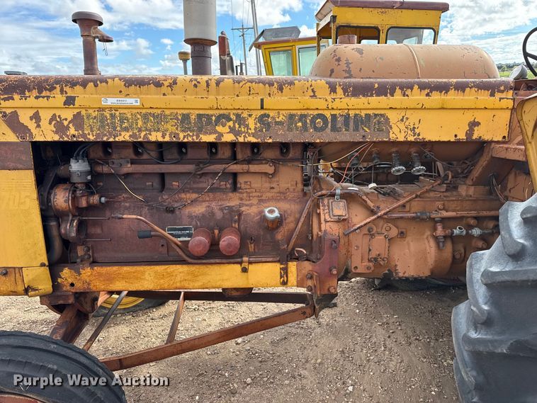 image for item EW4411 Minneapolis Moline G705 tractor