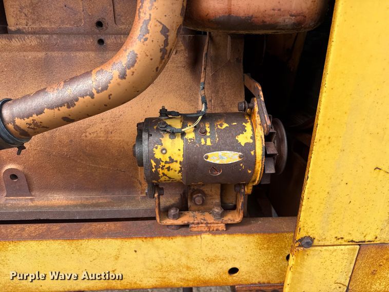 image for item EW4411 Minneapolis Moline G705 tractor