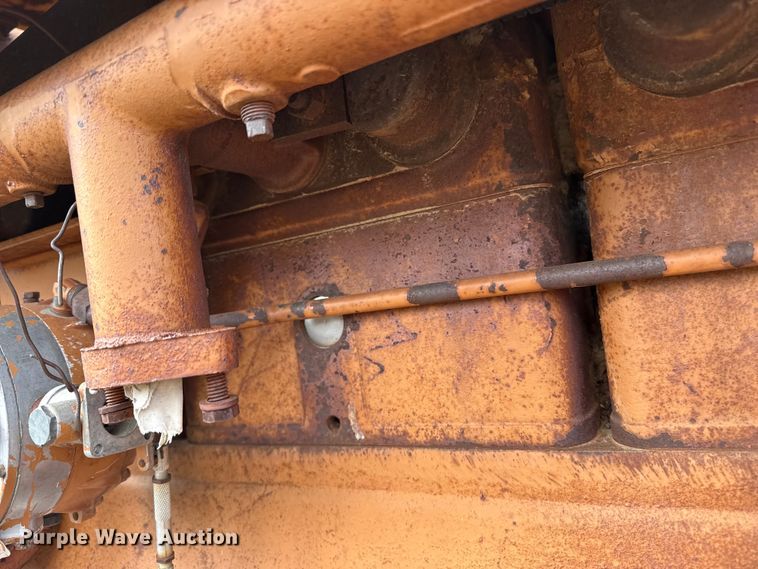 image for item EW4411 Minneapolis Moline G705 tractor