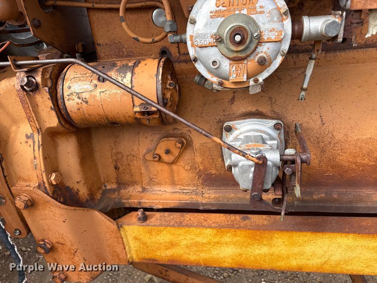 image for item EW4411 Minneapolis Moline G705 tractor