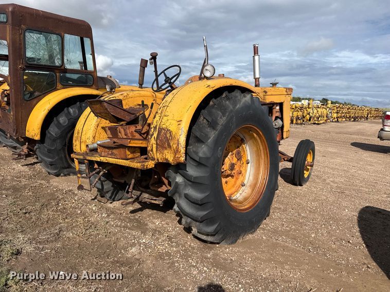 image for item EW4412 Minneapolis Moline G VI tractor